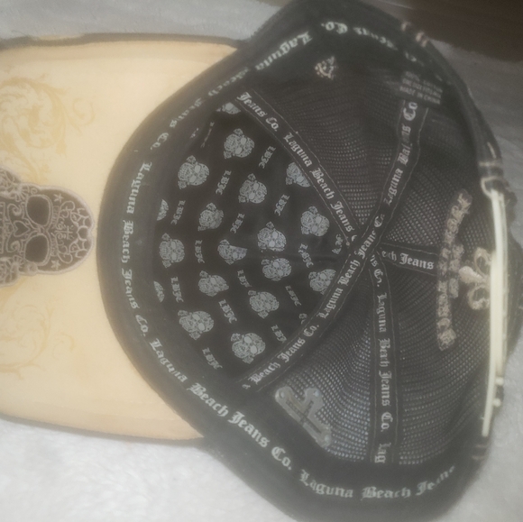 Laguna Beach trucker style hat - Picture 3 of 5